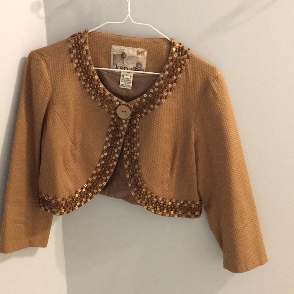 3/4 sleeve cropped jacket